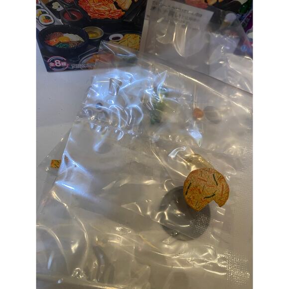 Petit Sample Neon and Romance Korean Food Night Stall Blind Box 6/8 - Picture 3 of 4